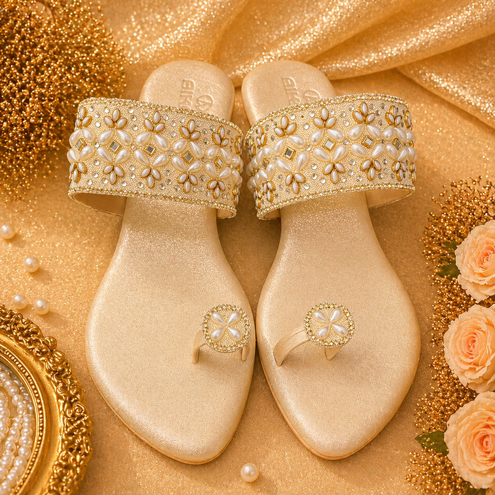 Aurelia Pearl Luxe Toe Slides
