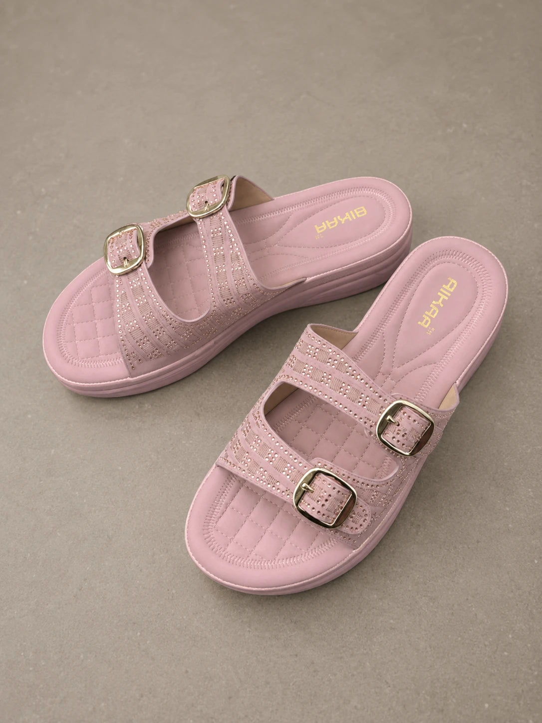 Comfortable pink jelly slipons for daily wear