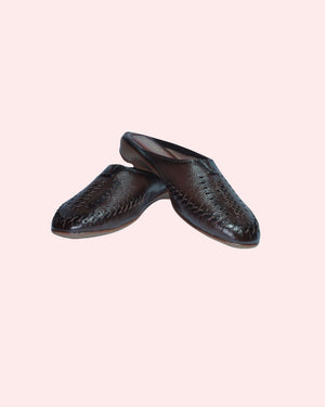 Comfortable women’s premium flat shoes by AIKAA