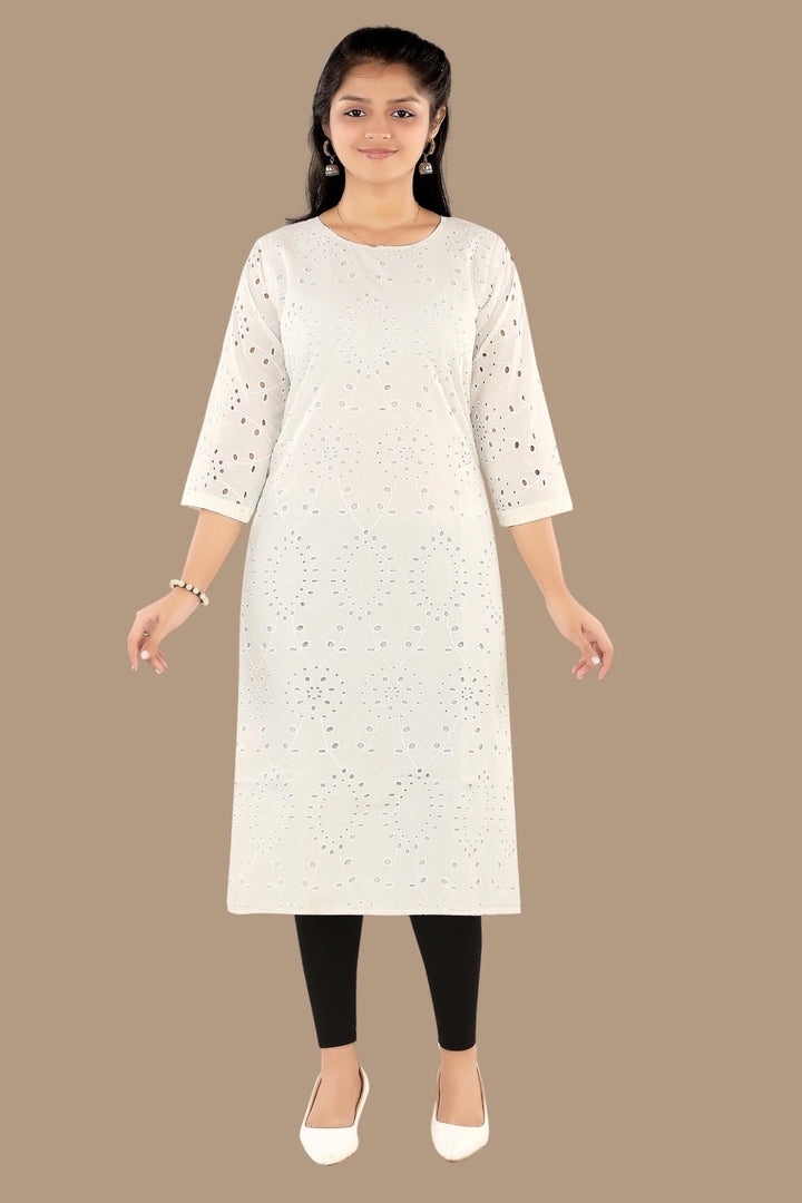 Classic white minimal kurti for women