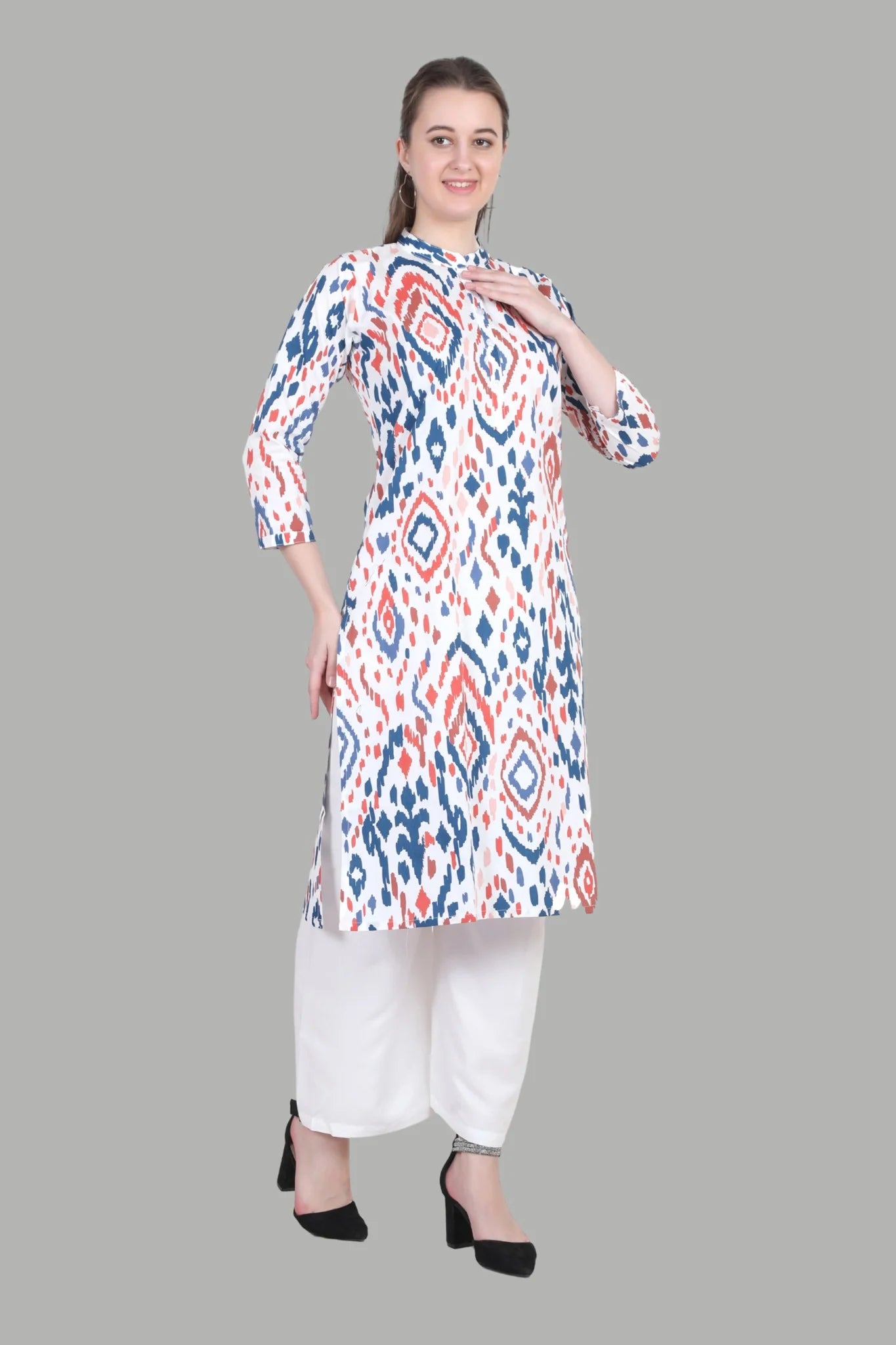 Comfortable women’s fancy print kurti