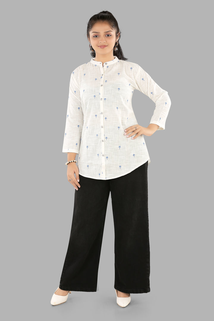 Elegant minimal print relaxed fit kurti top for women