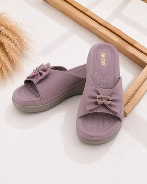 Stylish purple comfy slides for women