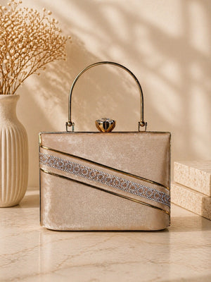 Elegant women’s crystal handbag for weddings and events