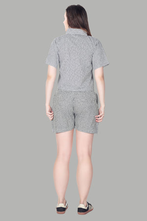 Comfortable and fashionable co-ord set by AIKAA