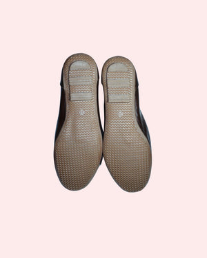 Elegant tan brown casual flats for daily wear