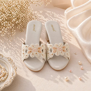 Stylish white ethnic sandals for women