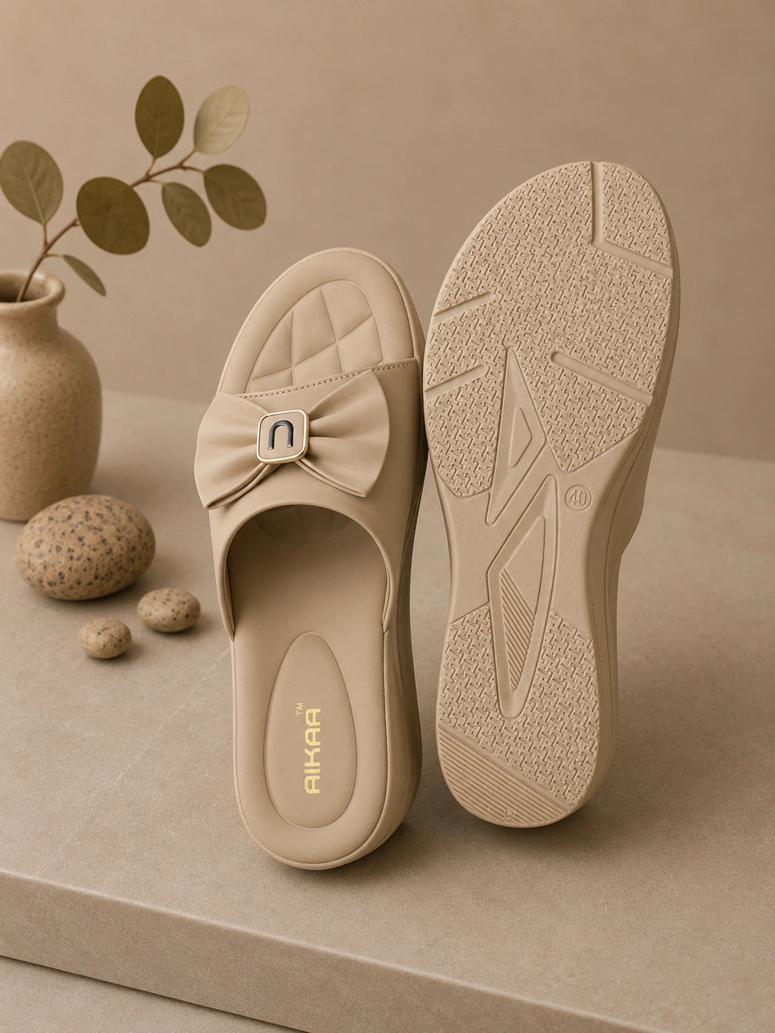 Fashionable beige bow slides for girls and women