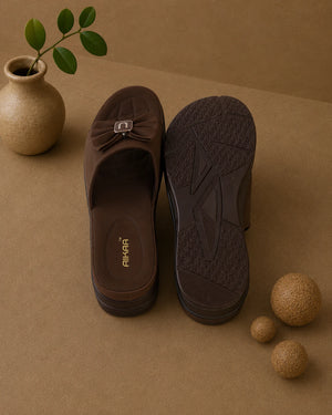 Fashionable brown bow slides for girls and women