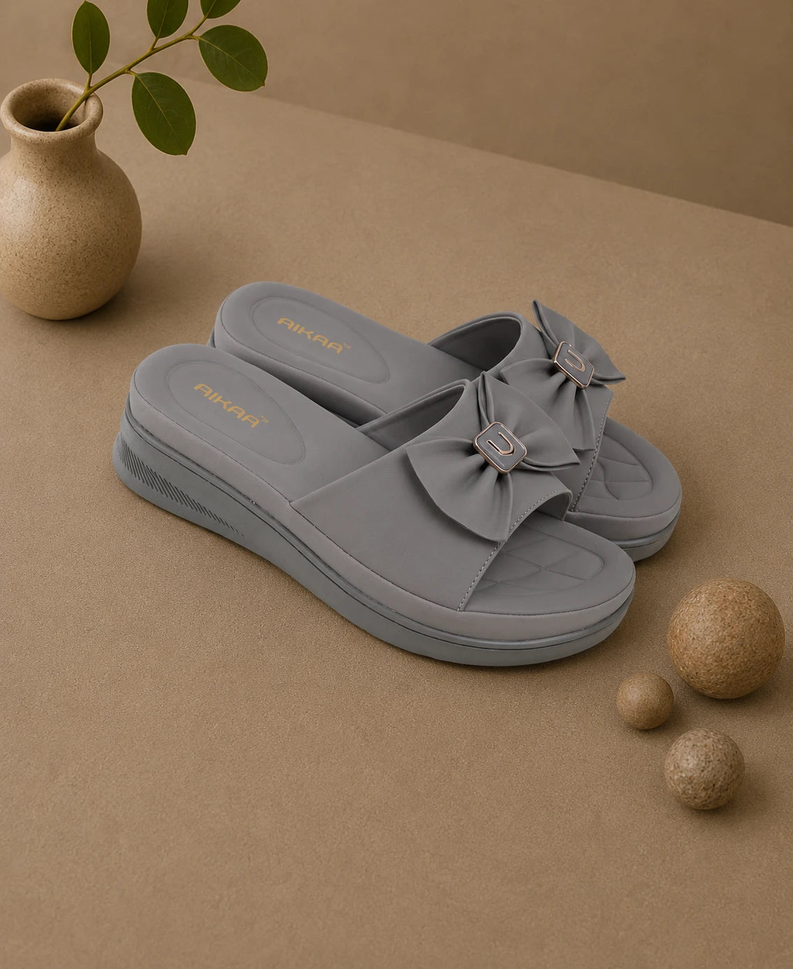 Fashionable grey bow slides for girls and women