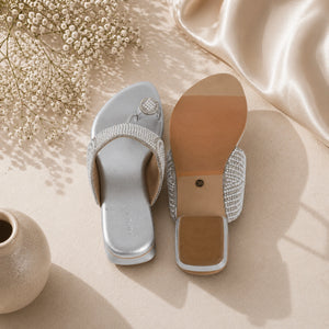Fashionable silver crystal flats for girls and women